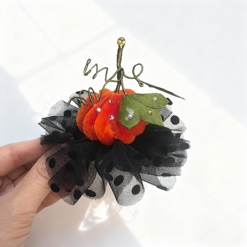 HandmadeRonghua—Halloween Pumpkin