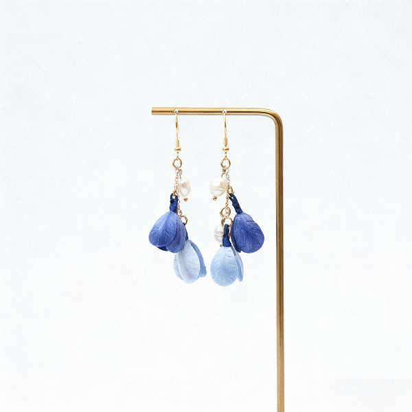 HandmadeRonghua—Colorful stamen earrings