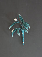 HandmadeRonghua—Pearl Bamboo Brooch