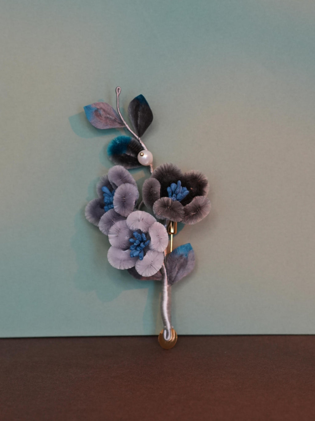 HandmadeRonghua—Cute Orchid Brooch