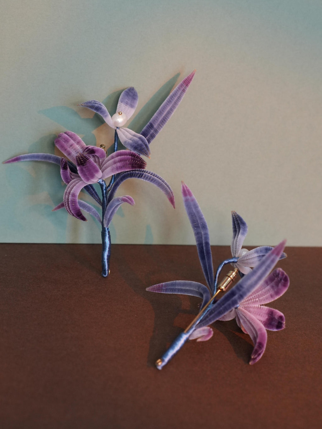 HandmadeRonghua—Elegant Orchid Brooch