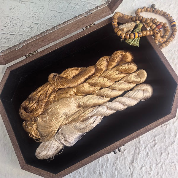 Ronghua making tools—400m Untwisted Unsplit Mulberry Silk Thread (Khaki)