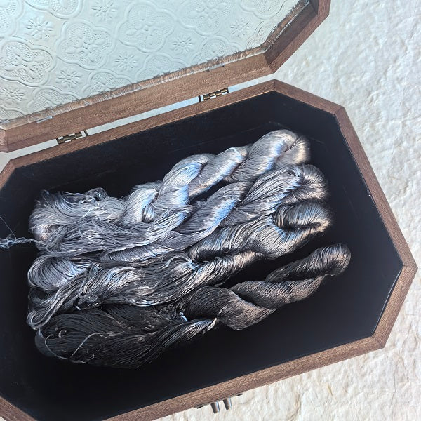 Ronghua making tools—400m Untwisted Unsplit Mulberry Silk Thread  (ash gray)