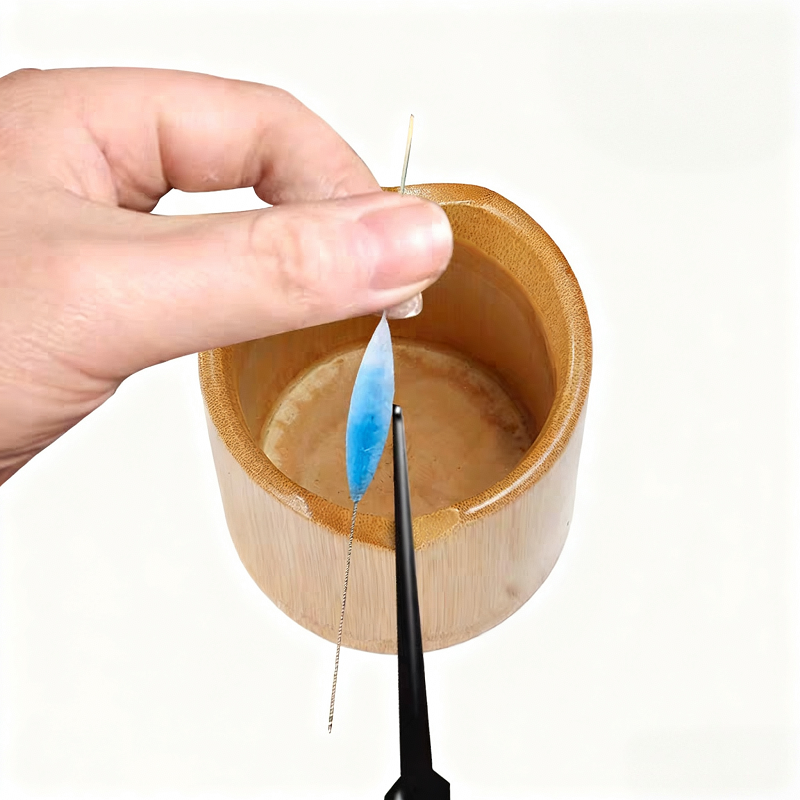 Ronghua making tools—V-shaped Curved Bamboo Tube Jar