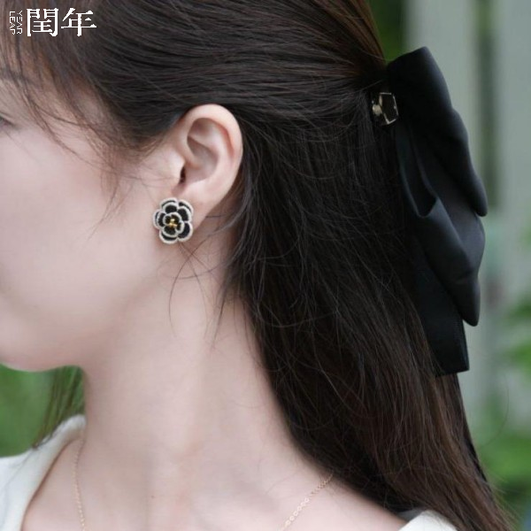 Handmade Micro-Crochet—Camellia Collection