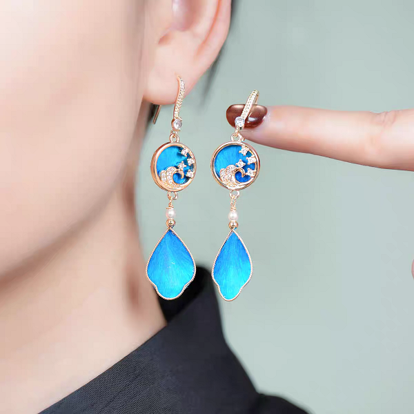 HandmadeRonghua—Wave earrings