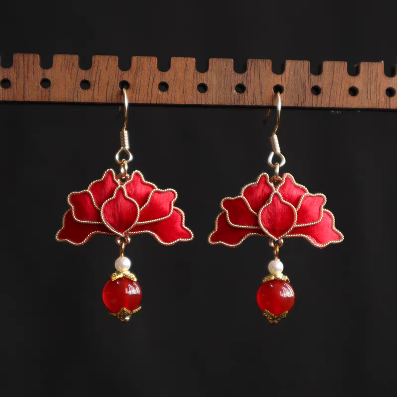 HandmadeRonghua—Colorful leaf earrings